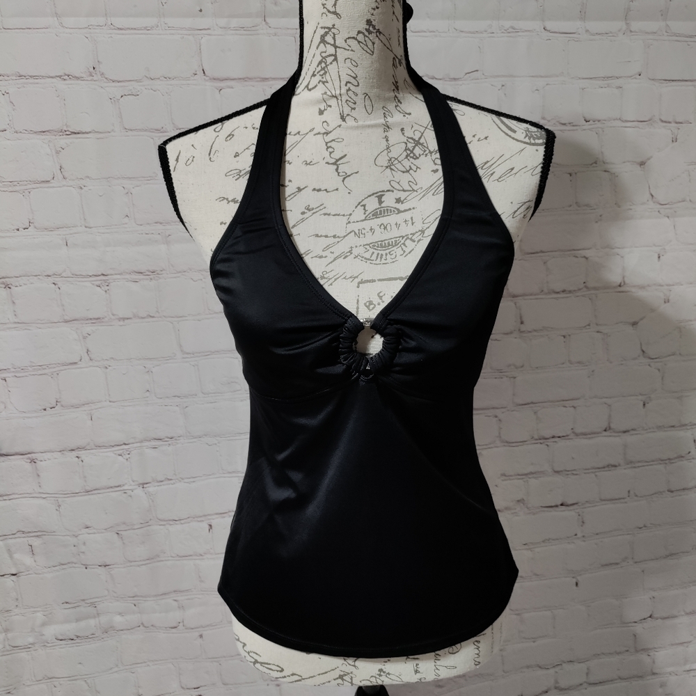 Size 6 Islander Tankini swimsuit top. 603